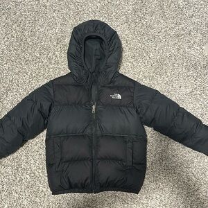 North Face toddler reversible winter coat. Size 5T